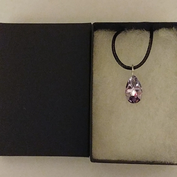 Hibiscus Purple Crystal Teardrop Necklace - Picture 6 of 8